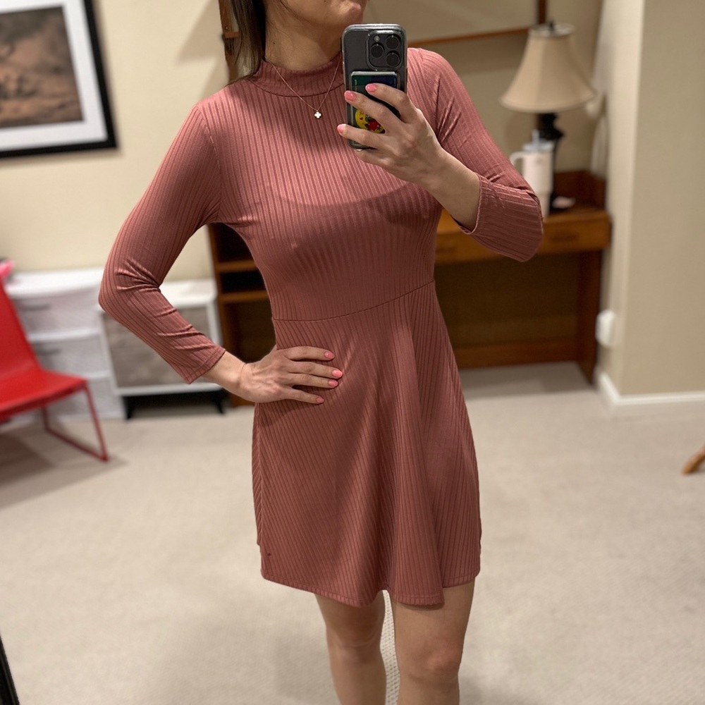 Forever 21 Ribbed Pink Dress
